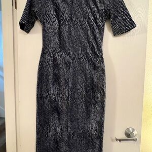Elegant Navy and White Knit Dress